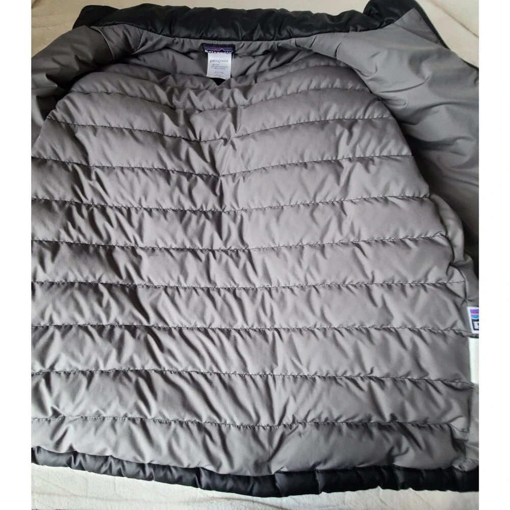Patagonia Boys XL 14 Puffer Jacket Black Insulated Full Zip 68242 Repaired